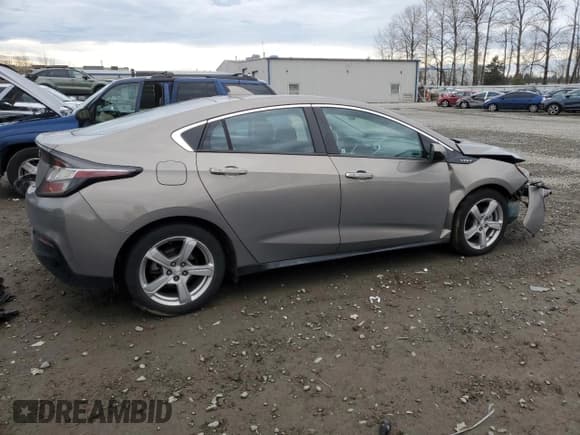 ✅ 2017 Chevrolet Volt LT • VIN: 1G1RC6S58HU189987 • Lot: 83861334. Wystawiony na Copart z przebiegiem 77 285 mil. Bezpłatny archiwum sprzedaży aukcyjnych z USA i szczegółowy raport historii pojazdu na DreamBid. Zdjęcie 3.