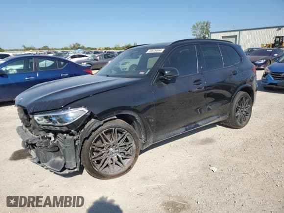 ✅ 2021 BMW X5 M • VIN: 5YMJU0C04M9D92786 • Lot: 70626664. Wystawiony na Copart z przebiegiem Nie podano. Bezpłatny archiwum sprzedaży aukcyjnych z USA i szczegółowy raport historii pojazdu na DreamBid. Zdjęcie 1.