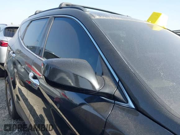 2017 Hyundai Santa Fe 2.4L z VIN 5NMZU3LBXHH012582, wystawiony jako IAAI lot #43513858 z przebiegiem 139 498 mil mil oraz . Historia ofert i sprzedaży dostępna na DreamBid. Obrazek 14.