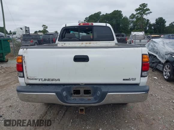 ✅ 2006 Toyota Tundra SR5 • VIN: 5TBRT34196S473641 • Lot: 43445427. Wystawiony na IAAI z przebiegiem Nie podano. Bezpłatny archiwum sprzedaży aukcyjnych z USA i szczegółowy raport historii pojazdu na DreamBid. Zdjęcie 16.