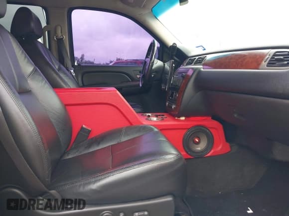 ✅ 2009 Chevrolet Silverado 1500 • VIN: 3GCEC33J49G148325 • Lot: 42208402. Wystawiony na IAAI z przebiegiem 200 901 mil. Bezpłatny archiwum sprzedaży aukcyjnych z USA i szczegółowy raport historii pojazdu na DreamBid. Zdjęcie 5.