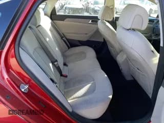 ✅ 2017 Hyundai Sonata SE • VIN: 5NPE24AF0HH500846 • Лот: 64651532. Опубликован ранее на Copart с пробегом 95 023 миль. Бесплатный доступ к архиву аукционных продаж из США и подробный отчёт об истории автомобиля на DreamBid. Изображение 6.