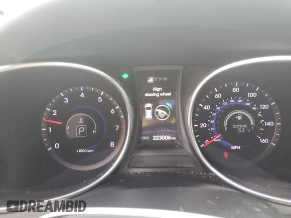 ✅ 2015 Hyundai Santa Fe Limited • VIN: KM8SN4HF7FU094904 • Лот: 86193944. Опубликован ранее на Copart с пробегом 223 006 миль. Бесплатный доступ к архиву аукционных продаж из США и подробный отчёт об истории автомобиля на DreamBid. Изображение 9.