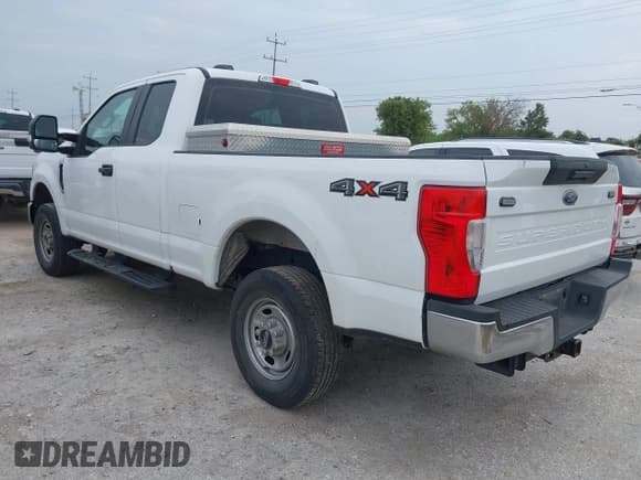 ✅ 2020 Ford F-250 XL • VIN: 1FT7X2B6XLEC72537 • Lot: 43127083. Wystawiony na IAAI z przebiegiem 23 689 mil. Bezpłatny archiwum sprzedaży aukcyjnych z USA i szczegółowy raport historii pojazdu na DreamBid. Zdjęcie 3.