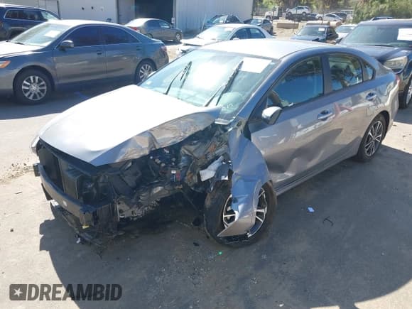 ✅ 2023 Kia Forte LXS • VIN: 3KPF24AD7PE672054 • Lot: 41841524. Wystawiony na IAAI z przebiegiem 50 022 mil. Bezpłatny archiwum sprzedaży aukcyjnych z USA i szczegółowy raport historii pojazdu na DreamBid. Zdjęcie 2.