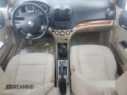 ✅ 2009 Chevrolet Aveo 1LT • VIN: KL1TD66E39B618851 • Лот: 44138515. Опубликован ранее на Copart с пробегом 126 422 миль. Бесплатный доступ к архиву аукционных продаж из США и подробный отчёт об истории автомобиля на DreamBid. Изображение 8.