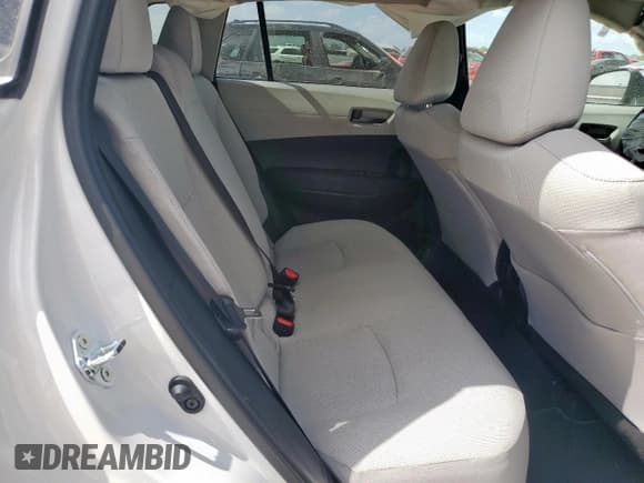 ✅ 2025 Toyota Corolla Cross LE • VIN: 7MUCAAAGXSV145824 • Lot: 66684015. Wystawiony na Copart z przebiegiem Nie podano. Bezpłatny archiwum sprzedaży aukcyjnych z USA i szczegółowy raport historii pojazdu na DreamBid. Zdjęcie 10.