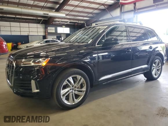 ✅ 2020 Audi Q7 Premium Plus • VIN: WA1LXAF78LD001343 • Лот: 84245935. Опубликован ранее на Copart с пробегом 93 769 миль. Бесплатный доступ к архиву аукционных продаж из США и подробный отчёт об истории автомобиля на DreamBid. Изображение 1.
