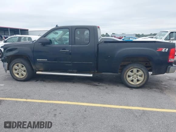 ✅ 2012 GMC Sierra 1500 SLE • VIN: 1GTR2VE70CZ104959 • Lot: 42887255. Wystawiony na IAAI z przebiegiem 81 604 mil. Bezpłatny archiwum sprzedaży aukcyjnych z USA i szczegółowy raport historii pojazdu na DreamBid. Zdjęcie 14.