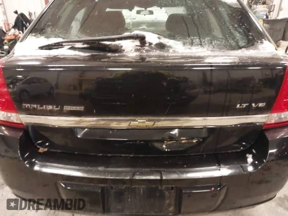 2007 Chevrolet Malibu Maxx LT z VIN 1G1ZT68N47F269572, wystawiony jako IAAI lot #41296700 z przebiegiem 155 482 mil mil oraz . Historia ofert i sprzedaży dostępna na DreamBid. Obrazek 6.