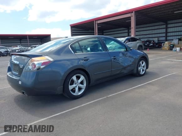 ✅ 2009 Nissan Altima SL • VIN: 1N4BL21E39C192571 • Lot: 43496309. Listed on IAAI with 69,506 mi. Free auction sales archive from the USA and detailed vehicle history report at DreamBid. Image 4.