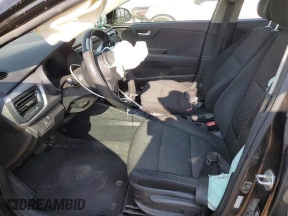 ✅ 2019 Kia Rio LX • VIN: 3KPA24AB2KE242529 • Lot: 67991005. Wystawiony na Copart z przebiegiem 126 654 mil. Bezpłatny archiwum sprzedaży aukcyjnych z USA i szczegółowy raport historii pojazdu na DreamBid. Zdjęcie 7.