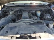 ✅ 2015 Ram 2500 SLT • VIN: 3C6UR5ML1FG594604 • Lot: 55496315. Wystawiony na Copart z przebiegiem 147 419 mil. Bezpłatny archiwum sprzedaży aukcyjnych z USA i szczegółowy raport historii pojazdu na DreamBid. Zdjęcie 11.