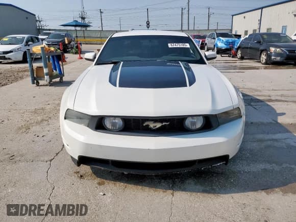 ✅ 2011 Ford Mustang GT Premium • VIN: 1ZVBP8CF9B5117663 • Лот: 67475185. Опубликован ранее на Copart с пробегом 170 424 миль. Бесплатный доступ к архиву аукционных продаж из США и подробный отчёт об истории автомобиля на DreamBid. Изображение 5.