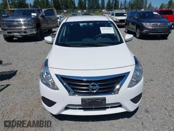 ✅ 2016 Nissan Versa S • VIN: 3N1CN7AP2GL835763 • Lot: 42966826. Listed on IAAI with 73,435 mi. Free auction sales archive from the USA and detailed vehicle history report at DreamBid. Image 12.