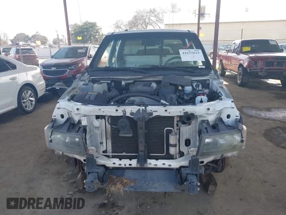 ✅ 2009 Chevrolet Colorado 2LT • VIN: 1GCDS13E698119372 • Лот: 41632622. Опубликован ранее на IAAI с пробегом 208 322 миль. Бесплатный доступ к архиву аукционных продаж из США и подробный отчёт об истории автомобиля на DreamBid. Изображение 6.