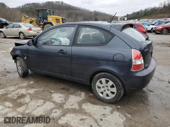 ✅ 2010 Hyundai Accent GS • VIN: KMHCM3AC5AU162207 • Лот: 47806805. Опубликован ранее на Copart с пробегом 177 994 миль. Бесплатный доступ к архиву аукционных продаж из США и подробный отчёт об истории автомобиля на DreamBid. Изображение 2.
