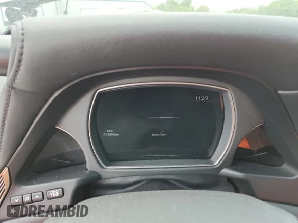 ✅ 2022 Lexus LS 500 • VIN: JTHD51FF4N5015713 • Lot: 60473855. Wystawiony na Copart z przebiegiem 77 800 mil. Bezpłatny archiwum sprzedaży aukcyjnych z USA i szczegółowy raport historii pojazdu na DreamBid. Zdjęcie 9.