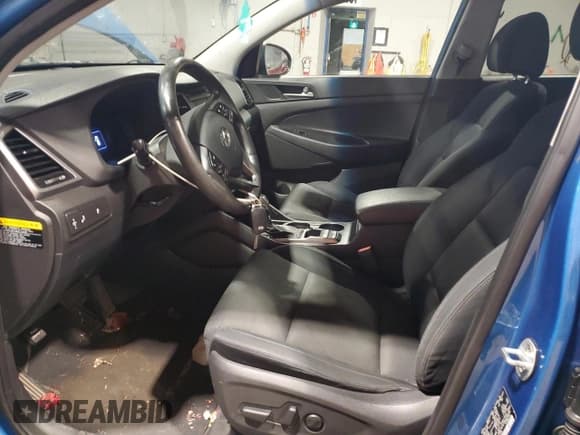 ✅ 2016 Hyundai Tucson Sport • VIN: KM8J3CA23GU236055 • Lot: 82750355. Wystawiony na Copart z przebiegiem 198 701 mil. Bezpłatny archiwum sprzedaży aukcyjnych z USA i szczegółowy raport historii pojazdu na DreamBid. Zdjęcie 7.