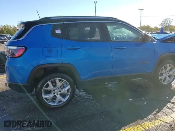 ✅ 2022 Jeep Compass Limited • VIN: 3C4NJDCBXNT136640 • Лот: 85648305. Опубликован ранее на Copart с пробегом 43 637 миль. Бесплатный доступ к архиву аукционных продаж из США и подробный отчёт об истории автомобиля на DreamBid. Изображение 14.