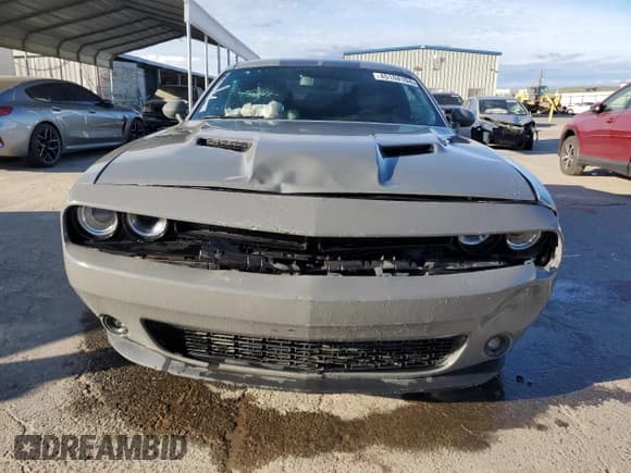 ✅ 2019 Dodge Challenger SXT • VIN: 2C3CDZAG4KH596184 • Lot: 45104194. Wystawiony na Copart z przebiegiem 36 425 mil. Bezpłatny archiwum sprzedaży aukcyjnych z USA i szczegółowy raport historii pojazdu na DreamBid. Zdjęcie 5.