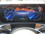 ✅ 2024 Mercedes-Benz EQB 250+ • VIN: W1N9M0CB3RN094361 • Lot: 83049424. Wystawiony na Copart z przebiegiem 1 137 mil. Bezpłatny archiwum sprzedaży aukcyjnych z USA i szczegółowy raport historii pojazdu na DreamBid. Zdjęcie 9.