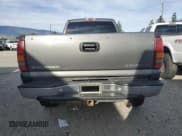 ✅ 2001 Chevrolet Silverado 2500HD • VIN: 1GCHK23121F166144 • Lot: 54622075. Wystawiony na Copart z przebiegiem Nie podano. Bezpłatny archiwum sprzedaży aukcyjnych z USA i szczegółowy raport historii pojazdu na DreamBid. Zdjęcie 6.