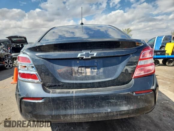 ✅ 2017 Chevrolet Sonic LS • VIN: 1G1JB5SH6H4167944 • Lot: 84769235. Listed on Copart with 89,438 mi. Free auction sales archive from the USA and detailed vehicle history report at DreamBid. Image 6.