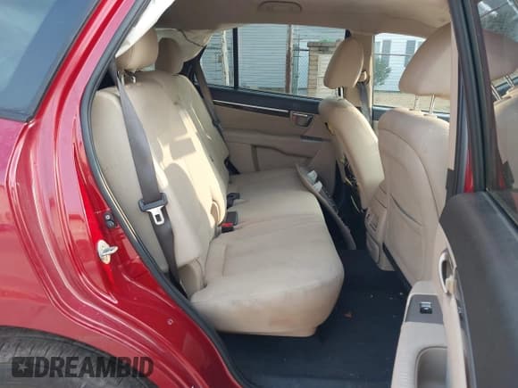 ✅ 2011 Hyundai Santa Fe GLS • VIN: 5XYZGDAB0BG014603 • Лот: 43141468. Опубликован ранее на IAAI с пробегом 144 072 миль. Бесплатный доступ к архиву аукционных продаж из США и подробный отчёт об истории автомобиля на DreamBid. Изображение 8.