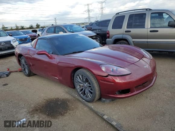 ✅ 2006 Chevrolet Corvette • VIN: 1G1YY25U265104609 • Lot: 86184655. Wystawiony na Copart z przebiegiem Nie podano. Bezpłatny archiwum sprzedaży aukcyjnych z USA i szczegółowy raport historii pojazdu na DreamBid. Zdjęcie 4.