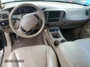 ✅ 2000 Ford Expedition Eddie Bauer • VIN: 1FMRU17L3YLA76951 • Lot: 51578665. Listed on Copart with 158,987 mi. Free auction sales archive from the USA and detailed vehicle history report at DreamBid. Image 8.