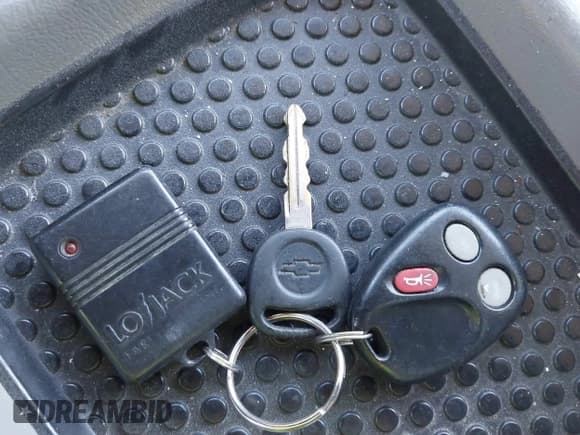 ✅ 2004 Chevrolet Suburban Z71 • VIN: 3GNFK16T14G270407 • Лот: 40850005. Опубликован ранее на IAAI с пробегом Не указан. Бесплатный доступ к архиву аукционных продаж из США и подробный отчёт об истории автомобиля на DreamBid. Изображение 11.