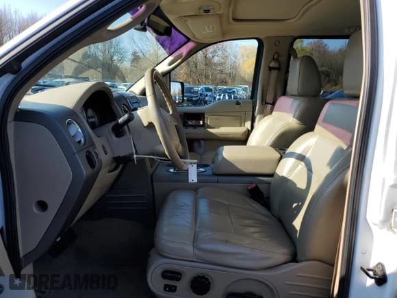 ✅ 2005 Ford F-150 XLT • VIN: 1FTPW14595FA05033 • Lot: 91851255. Listed on Copart with 135,033 mi. Free auction sales archive from the USA and detailed vehicle history report at DreamBid. Image 7.