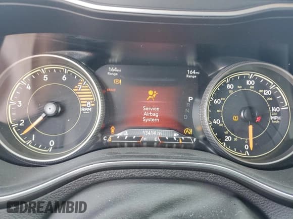 ✅ 2022 Jeep Cherokee Latitude Lux • VIN: 1C4PJMMX3ND501863 • Lot: 63620894. Wystawiony na Copart z przebiegiem 13 414 mil. Bezpłatny archiwum sprzedaży aukcyjnych z USA i szczegółowy raport historii pojazdu na DreamBid. Zdjęcie 9.