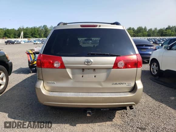 2009 Toyota Sienna LE with VIN 5TDBK23C49S026695, listed as a Copart auction lot 59058435 with 324,336 mi miles and Clean title. Bid and sale history available at DreamBid. Image 6.