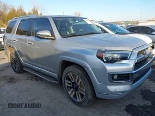 ✅ 2016 Toyota 4Runner Limited • VIN: JTEBU5JRXG5336450 • Lot: 41406856. Wystawiony na IAAI z przebiegiem 231 562 mil. Bezpłatny archiwum sprzedaży aukcyjnych z USA i szczegółowy raport historii pojazdu na DreamBid. Zdjęcie 1.