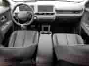 2023 Hyundai Ioniq 5 Limited z VIN KM8KRDAF7PU217472, wystawiony jako Copart lot #74385023 z przebiegiem 95 mil mil oraz . Historia ofert i sprzedaży dostępna na DreamBid. Obrazek 8.
