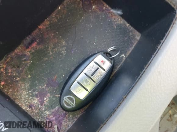 ✅ 2015 Nissan Quest SV • VIN: JN8AE2KP7F9130023 • Lot: 43643337. Listed on IAAI with 150,445 mi. Free auction sales archive from the USA and detailed vehicle history report at DreamBid. Image 11.