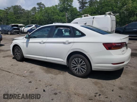 ✅ 2019 Volkswagen Jetta S • VIN: 3VWC57BU4KM136314 • Lot: 55366535. Listed on Copart with 98,051 mi. Free auction sales archive from the USA and detailed vehicle history report at DreamBid. Image 2.