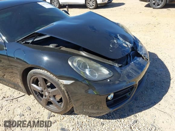 ✅ 2014 Porsche Cayman • VIN: WP0AA2A83EK172830 • Lot: 43477430. Listed on IAAI with 77,939 mi. Free auction sales archive from the USA and detailed vehicle history report at DreamBid. Image 18.