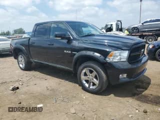 ✅ 2010 Dodge 1500 Sport • VIN: 1D7RV1CT6AS143664 • Lot: 64030685. Wystawiony na Copart z przebiegiem 121 989 mil. Bezpłatny archiwum sprzedaży aukcyjnych z USA i szczegółowy raport historii pojazdu na DreamBid. Zdjęcie 4.