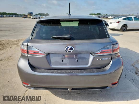 ✅ 2012 Lexus CT 200h • VIN: JTHKD5BH4C2111722 • Lot: 61715485. Listed on Copart with 139,608 mi. Free auction sales archive from the USA and detailed vehicle history report at DreamBid. Image 6.