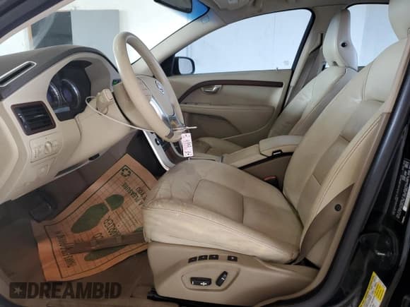 ✅ 2011 Volvo S80 3.2L • VIN: YV1940AS5B1138264 • Lot: 65053005. Wystawiony na Copart z przebiegiem 265 825 mil. Bezpłatny archiwum sprzedaży aukcyjnych z USA i szczegółowy raport historii pojazdu na DreamBid. Zdjęcie 7.