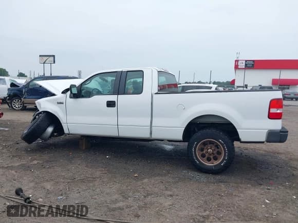 ✅ 2007 Ford F-150 STX • VIN: 1FTRX14W17FA74364 • Лот: 42427039. Опубликован ранее на IAAI с пробегом 57 246 миль. Бесплатный доступ к архиву аукционных продаж из США и подробный отчёт об истории автомобиля на DreamBid. Изображение 14.