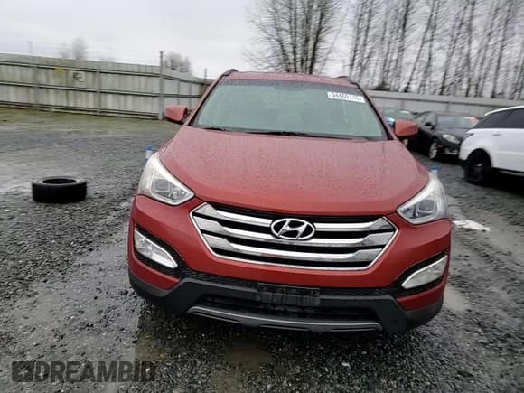 ✅ 2014 Hyundai Santa Fe • VIN: 5XYZU3LB6EG224224 • Лот: 94469115. Опубликован ранее на Copart с пробегом 143 111 миль. Бесплатный доступ к архиву аукционных продаж из США и подробный отчёт об истории автомобиля на DreamBid. Изображение 15.