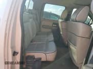 ✅ 2006 Lincoln Mark LT • VIN: 5LTPW18566FJ23730 • Lot: 74779954. Wystawiony na Copart z przebiegiem 216 188 mil. Bezpłatny archiwum sprzedaży aukcyjnych z USA i szczegółowy raport historii pojazdu na DreamBid. Zdjęcie 10.