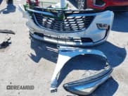 ✅ 2022 Buick Enclave Essence • VIN: 5GAERBKW9NJ138390 • Lot: 43701247. Wystawiony na IAAI z przebiegiem 48 855 mil. Bezpłatny archiwum sprzedaży aukcyjnych z USA i szczegółowy raport historii pojazdu na DreamBid. Zdjęcie 12.