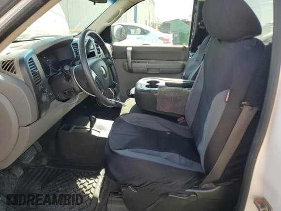 ✅ 2009 Chevrolet Silverado 1500 Work Truck • VIN: 1GCEK14C59Z227090 • Lot: 67946885. Listed on Copart with 242,794 mi. Free auction sales archive from the USA and detailed vehicle history report at DreamBid. Image 7.