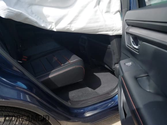 ✅ 2026 Honda CR-V Sport-L • VIN: 7FARS6H80TE015798 • Lot: 43047619. Listed on IAAI with Not provided. Free auction sales archive from the USA and detailed vehicle history report at DreamBid. Image 8.