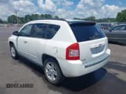 ✅ 2010 Jeep Compass Sport • VIN: 1J4NT4FB7AD503235 • Лот: 42633289. Опубликован ранее на IAAI с пробегом 159 629 миль. Бесплатный доступ к архиву аукционных продаж из США и подробный отчёт об истории автомобиля на DreamBid. Изображение 3.
